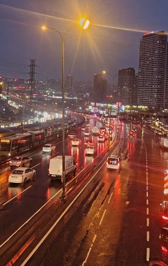 صمت الحروف tweet media