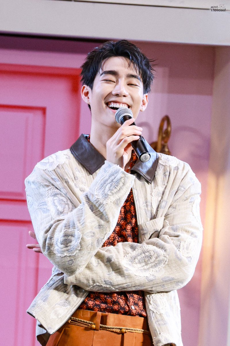 🐽มอมิ้น🐽 { slow 😫 } tweet media