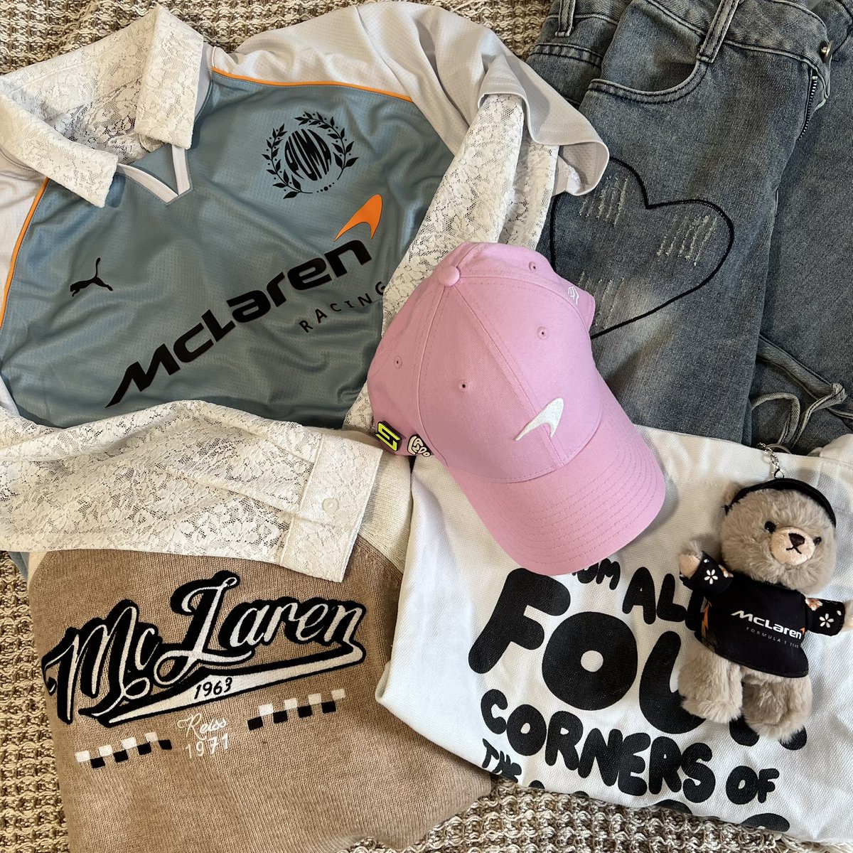 ななNana tweet media