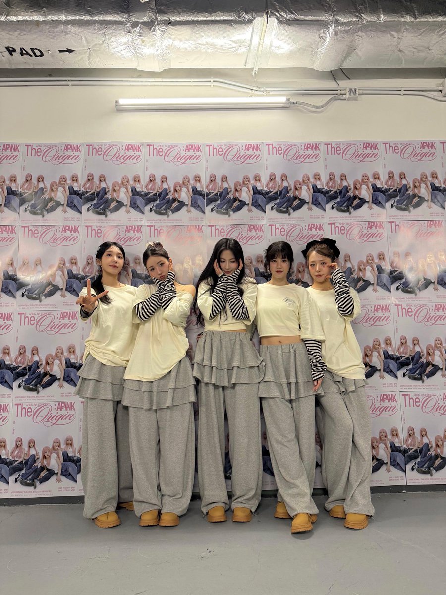 Apink Pics tweet media