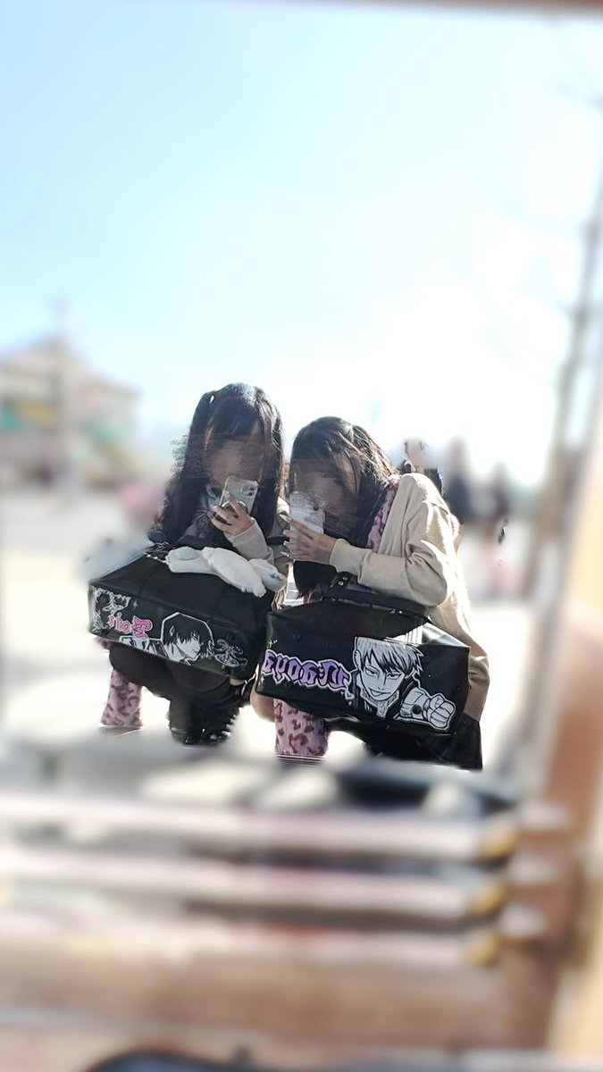 綾 tweet media