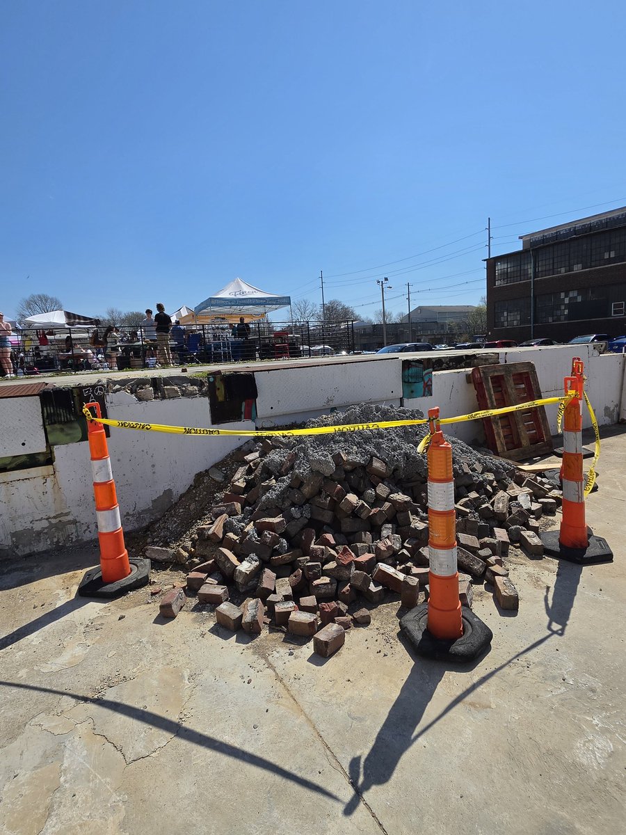 Mitchell Monroe tweet media