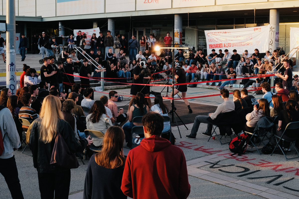 vctor_lp tweet media