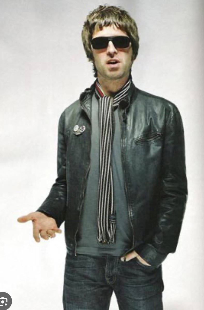 curly shrly 🩵✨🩵 tweet media