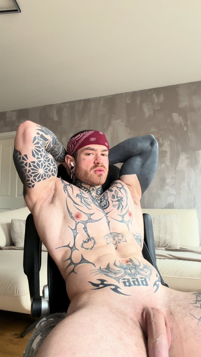 Baki 🖤 tweet media