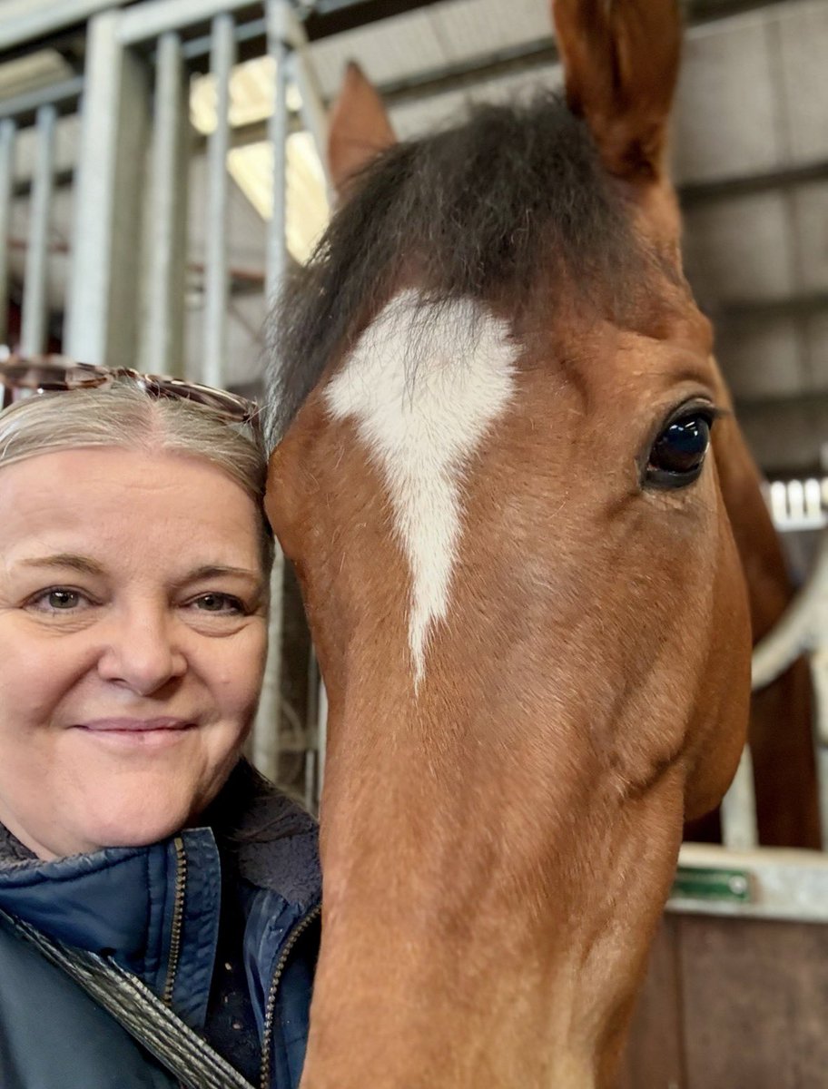 Ally 🏇🏻 tweet media