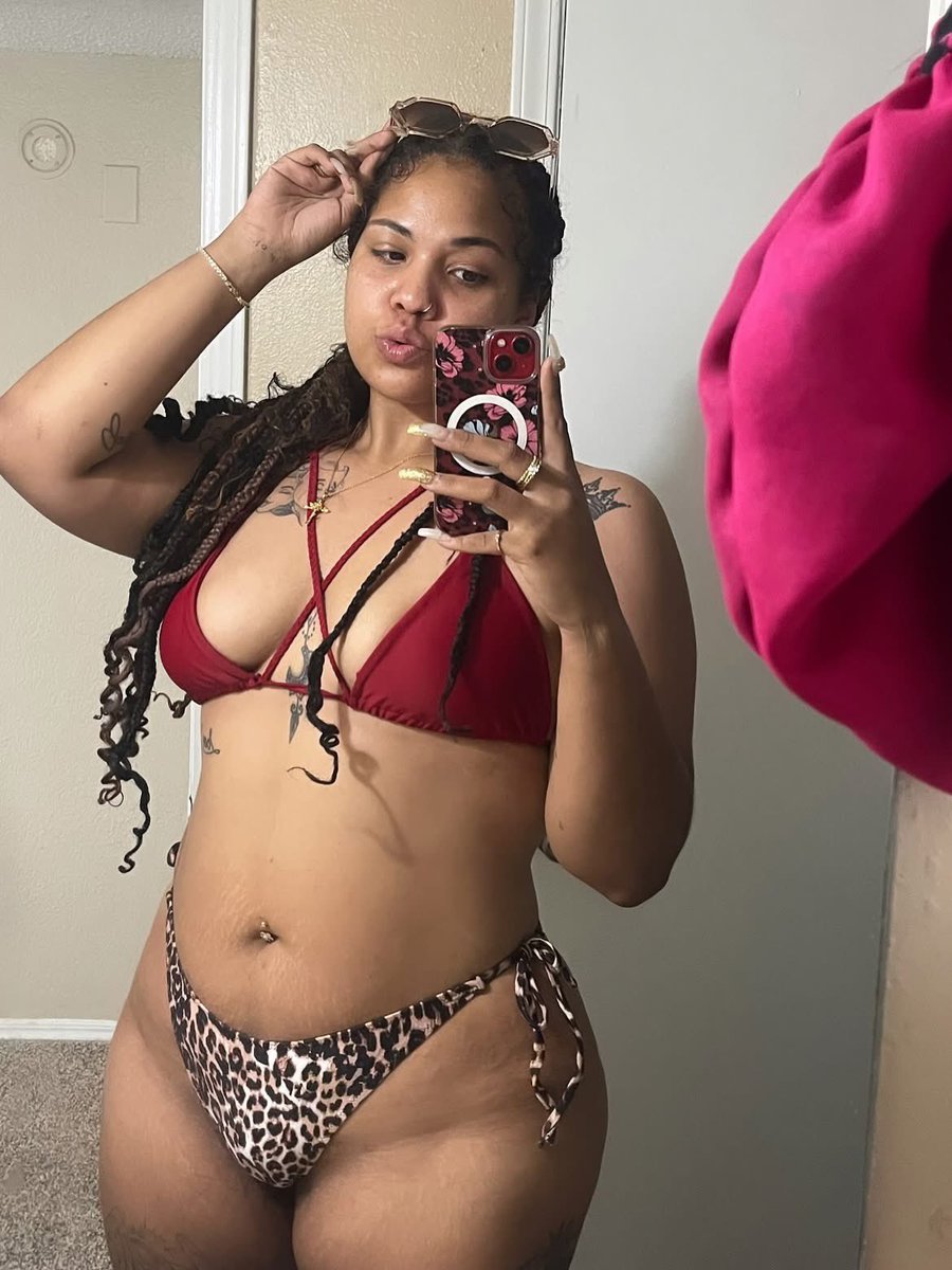 YannaaRenee's tweet photo. summer around da corner 😩🥰���
#okc #redbone #shein #explore https://t.co/xma2ghKcMj