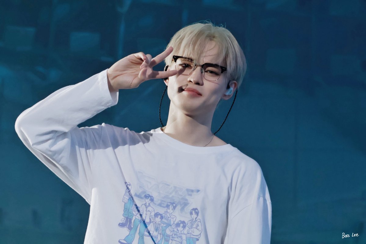 Boss Lee tweet media