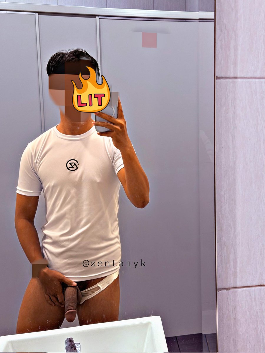 erik ⛔️ tweet media