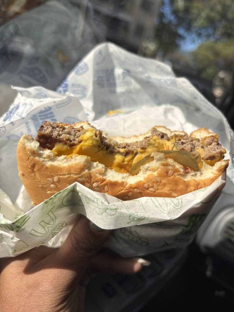 Cath 🌵 tweet media