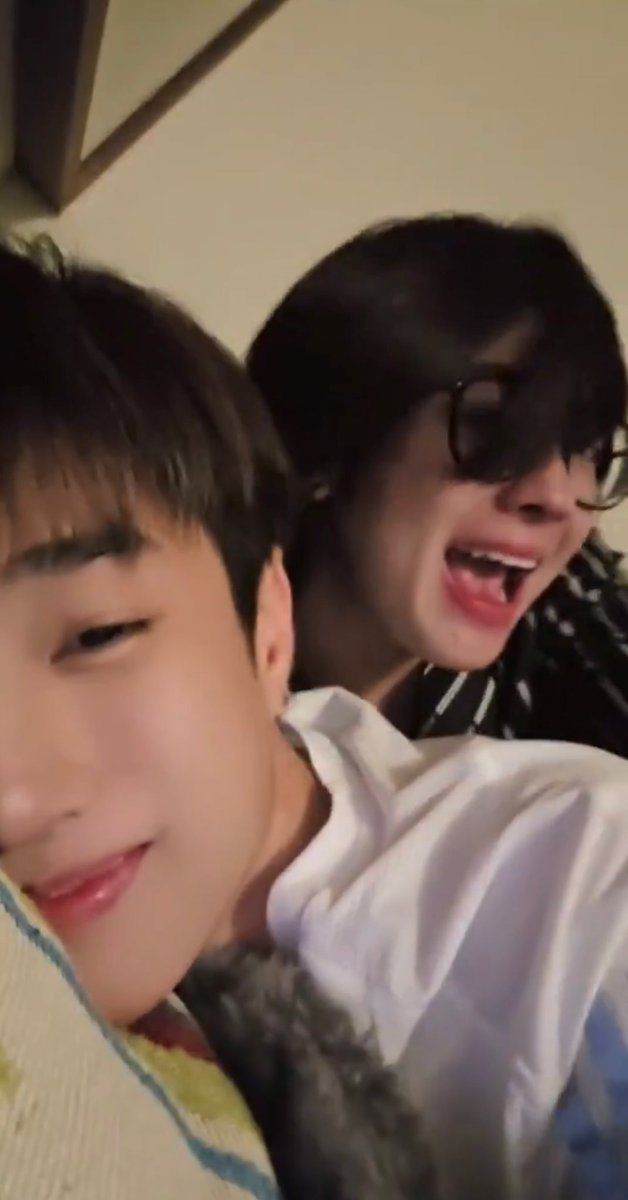 มะอ๋วย tweet media