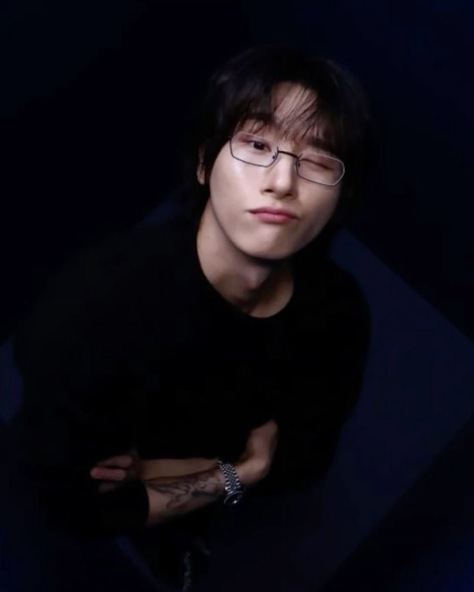 원 tweet media
