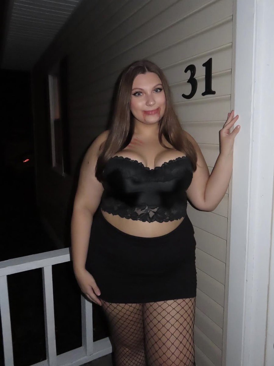 Cabin Cuties tweet media