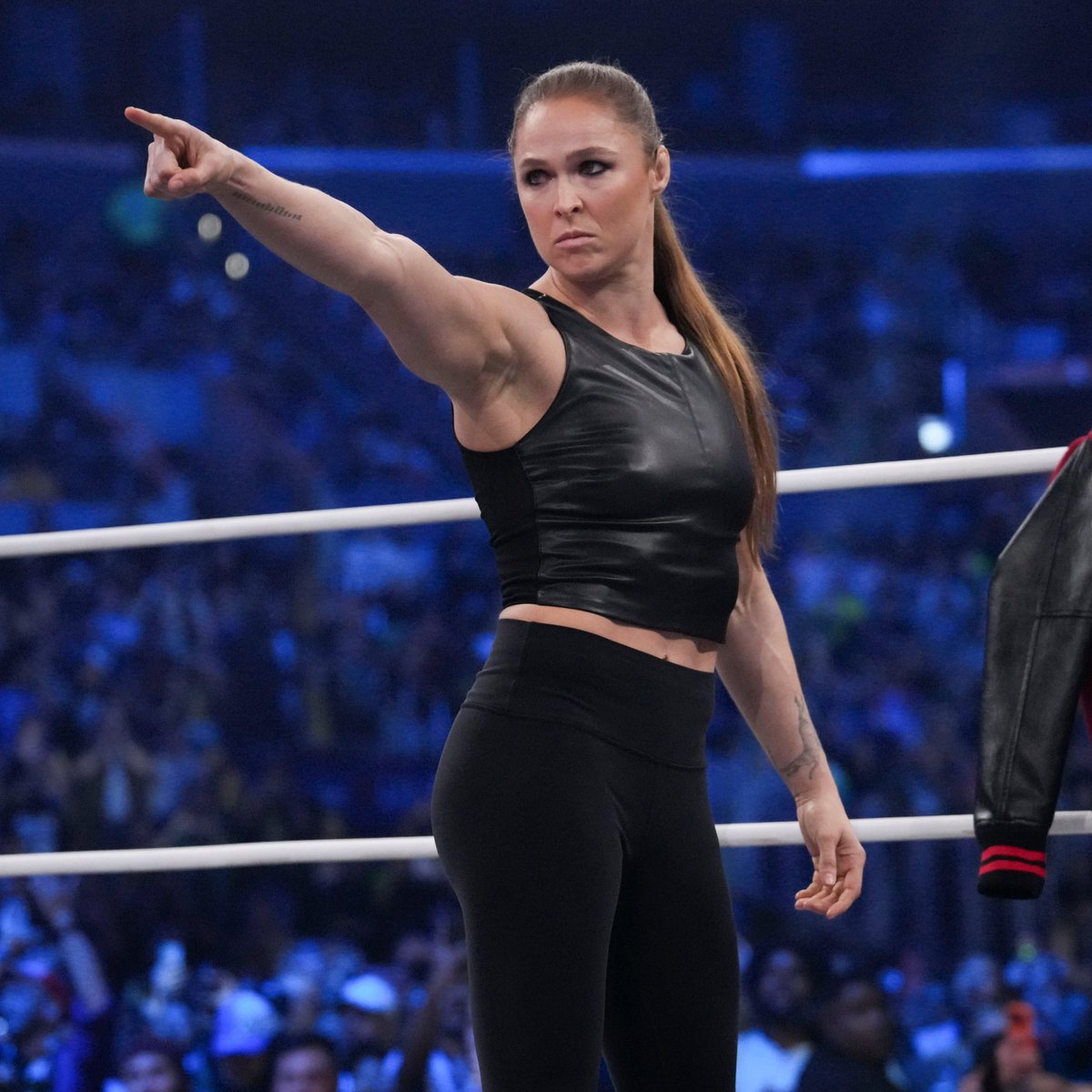 Catch-Newz tweet media