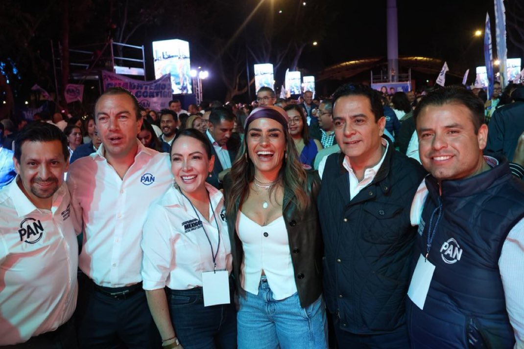 ¿Entonces la tiktoker es panista?

Quien lo diría…