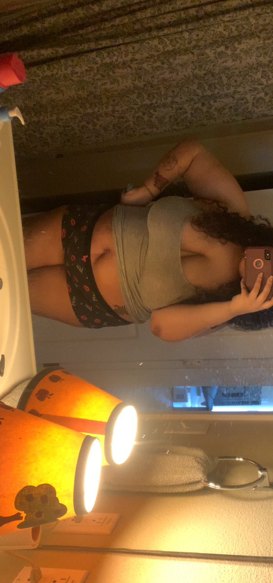 Freya 🕷️ tweet media