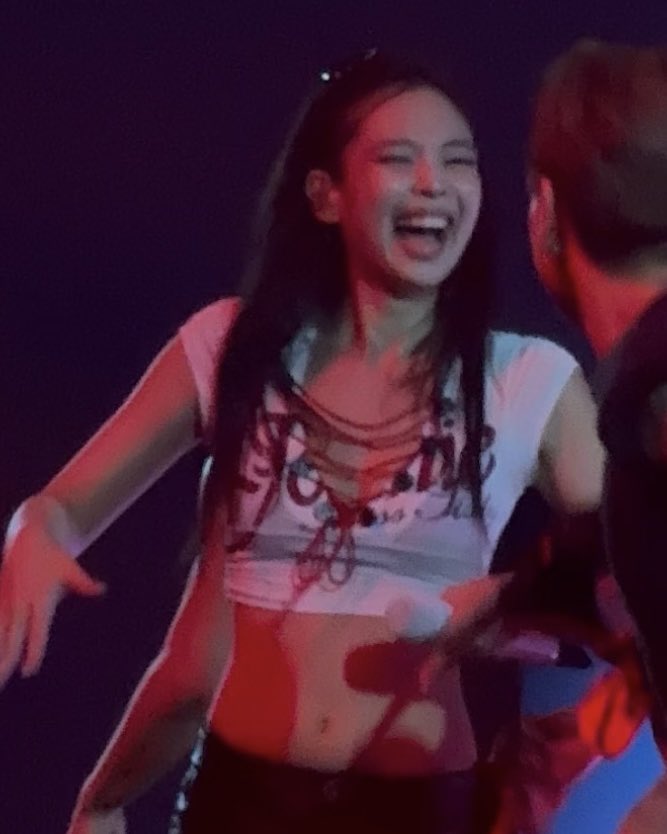 jennie pics tweet media