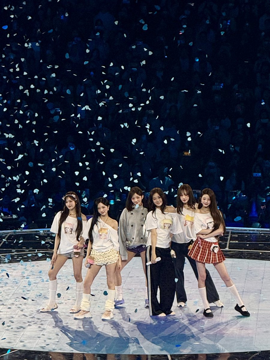 𝗭𝘇.. tweet media