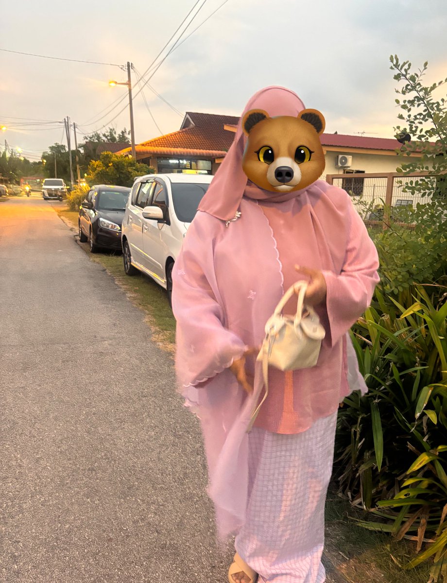 madgarlll's tweet photo. Day 1 punya day 2 takde! https://t.co/fPLBPvh5pW
