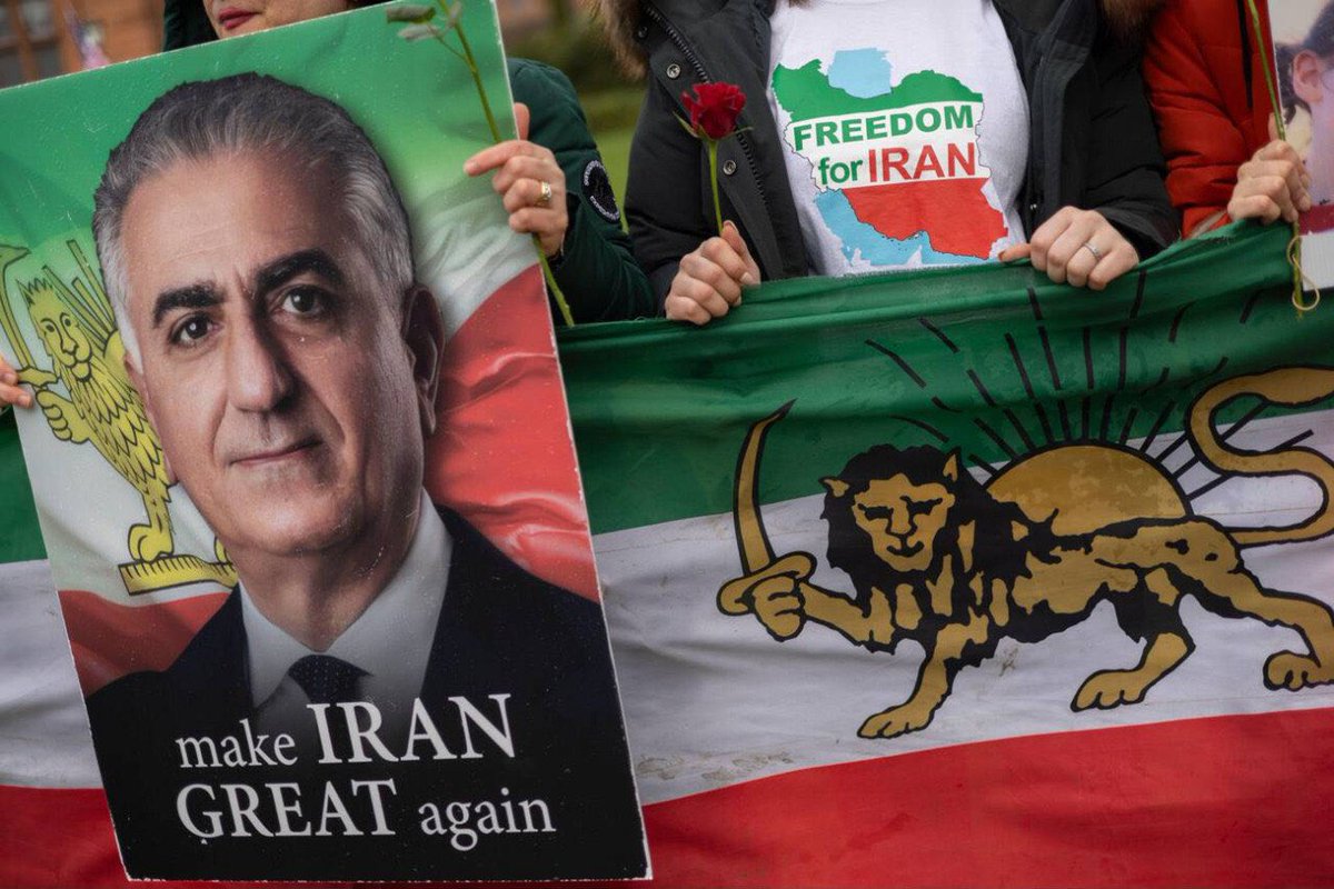 یادم تو را فراموش... tweet media