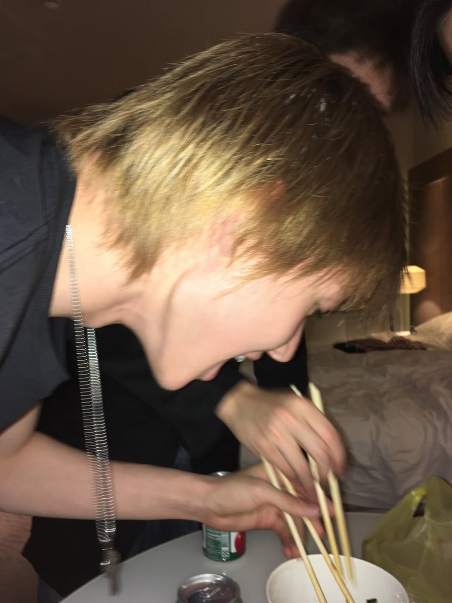 ᴍᴀꜱʜ-ᴜᴘ! tweet media