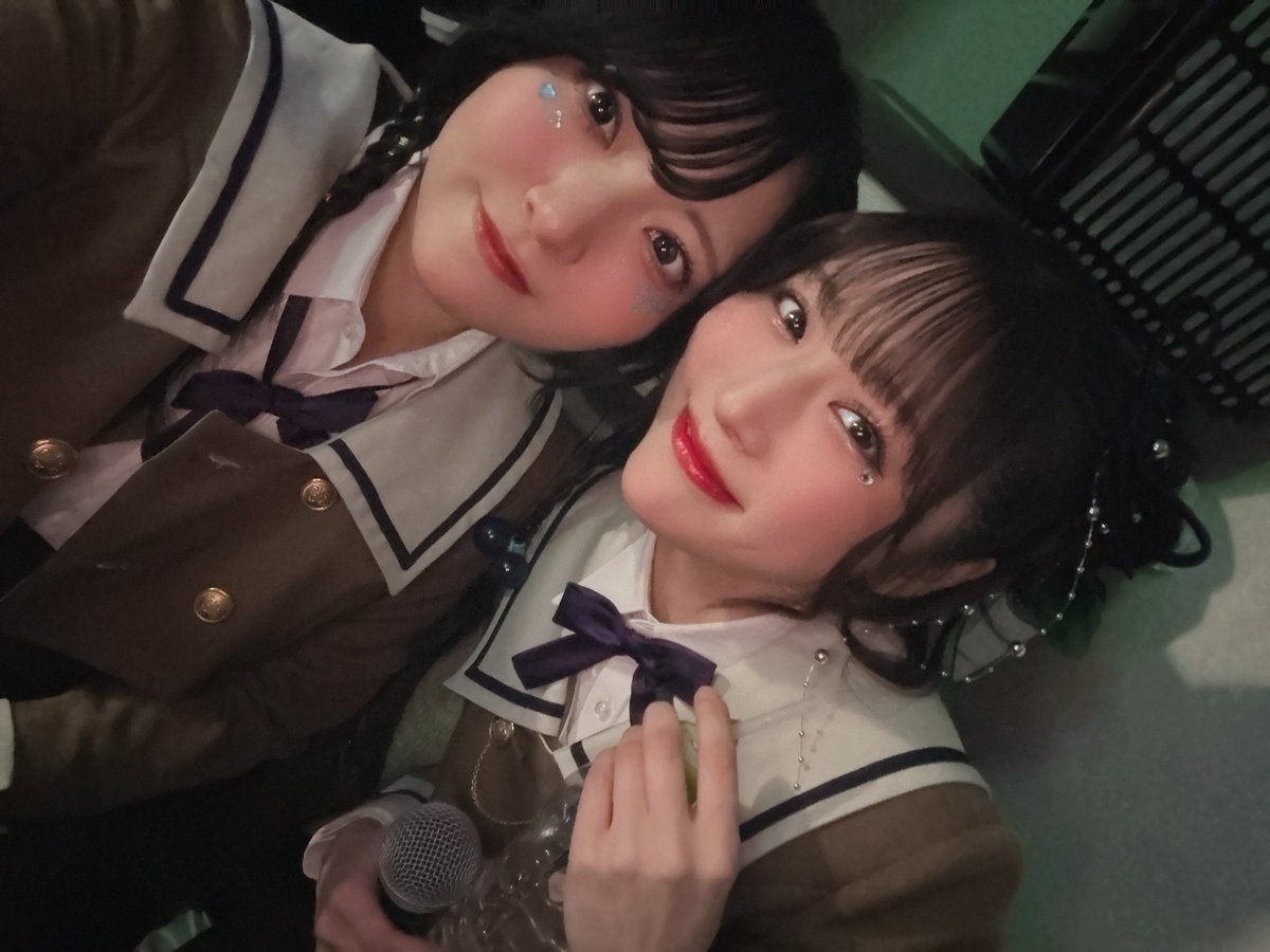 集貝 はな tweet media