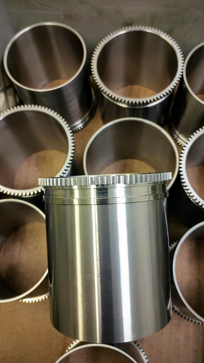 ＤＡＮ_ＡＮＴＯＮＥＬＬＩ tweet media