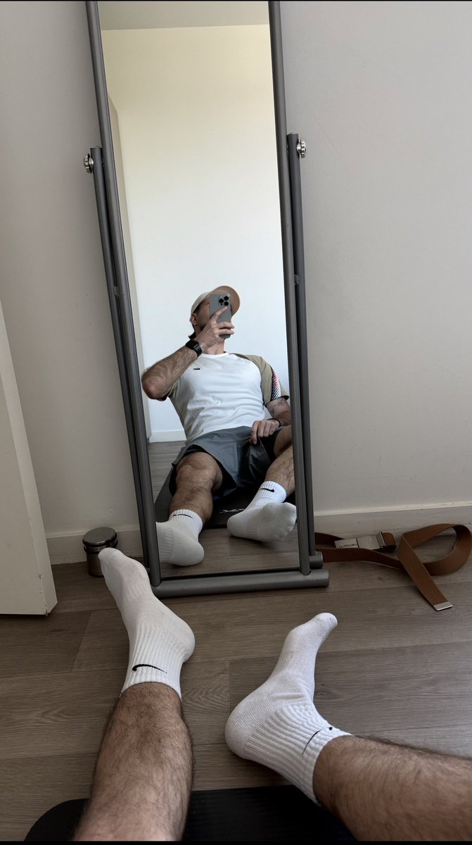 Lenouchx tweet media