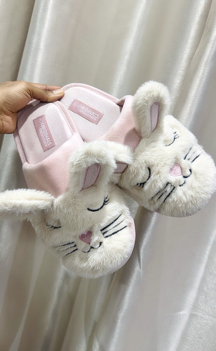 lezothi😀 tweet media