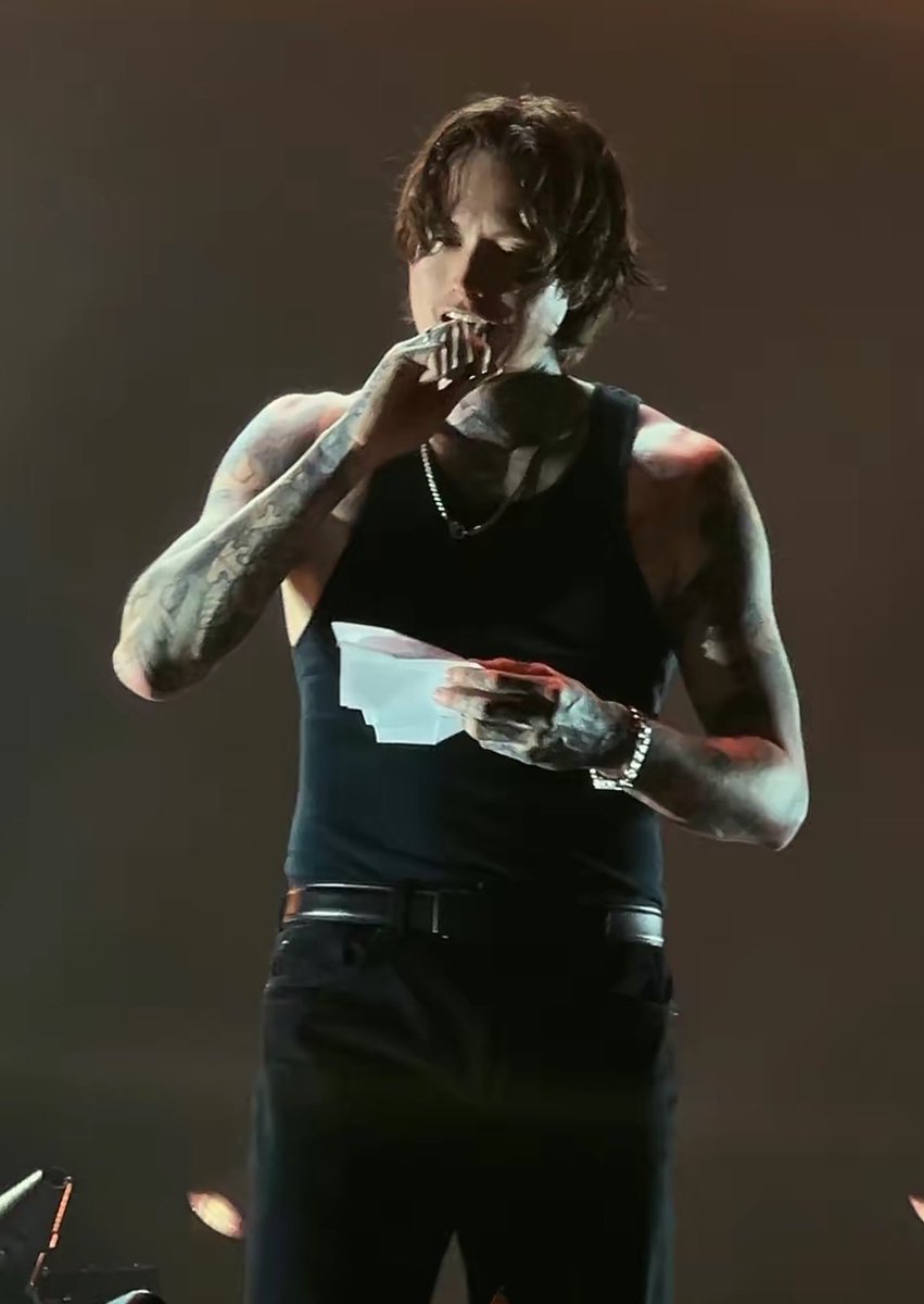 Mag.Hope tweet media