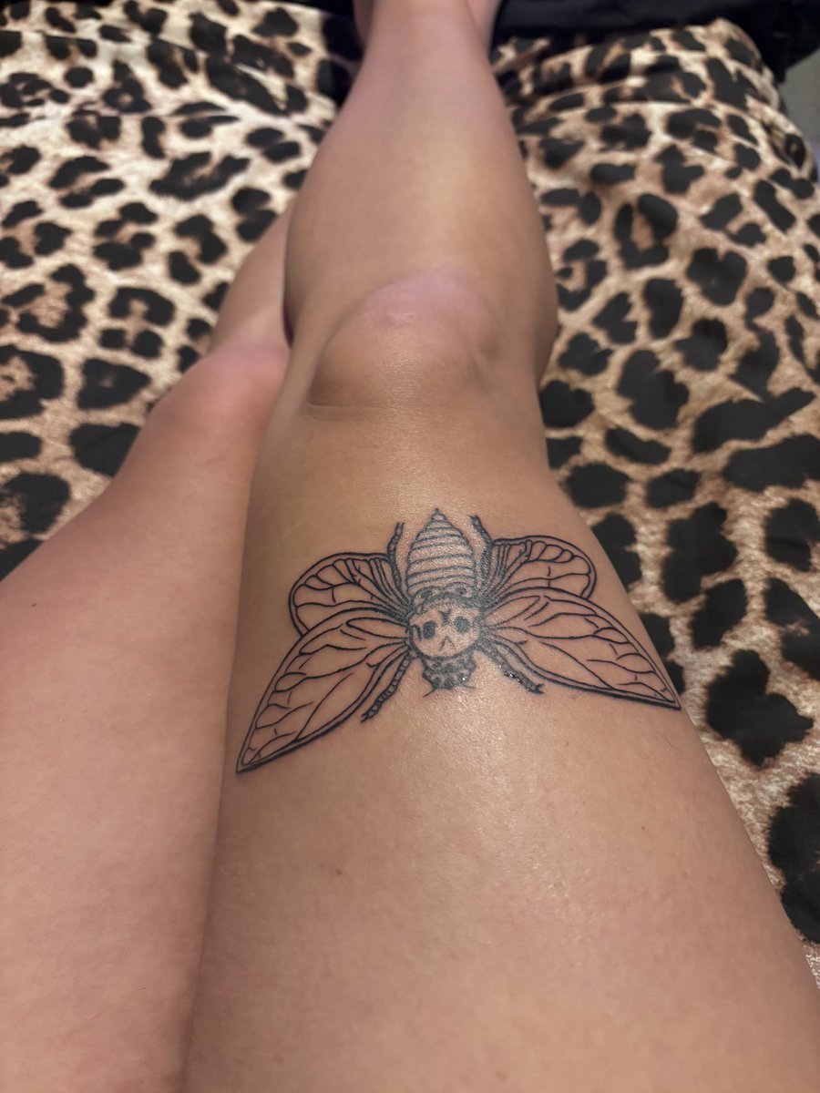 Filthycharm1 tweet media