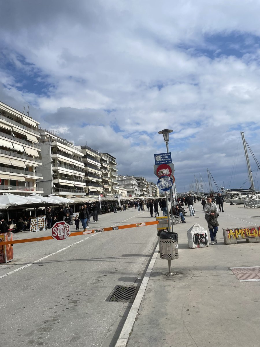 SimplyNickeh tweet media