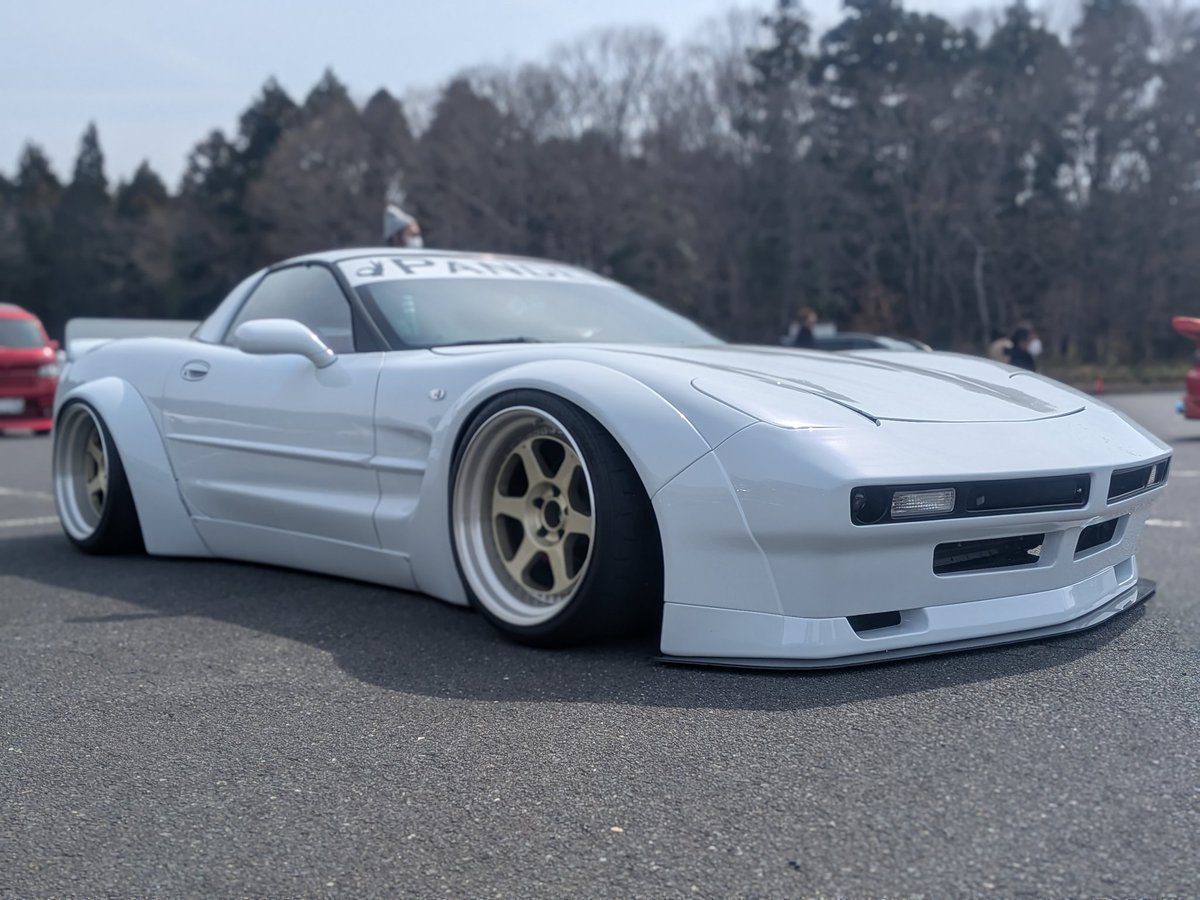 showflatbnr32's tweet image. パンテーラ、始めて生で見たかもしれない😳
パンテーラだよね？？
#WORKWHEEL
#HotSprings