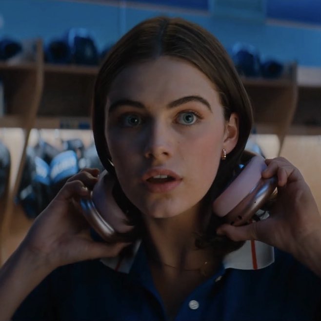 𝐃𝐢𝐚𝐧𝐚 May 13th 🏒 tweet media