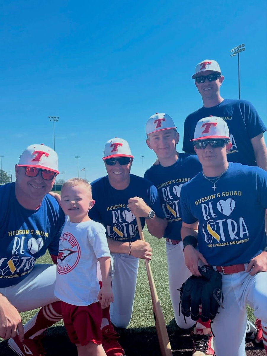 Coach Loomis tweet media