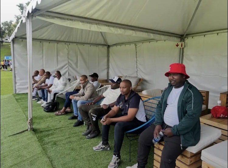 South African Union of Students tweet media