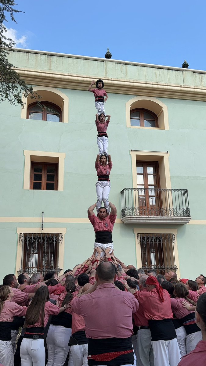 Colla Vella dels Xiquets de Valls tweet media