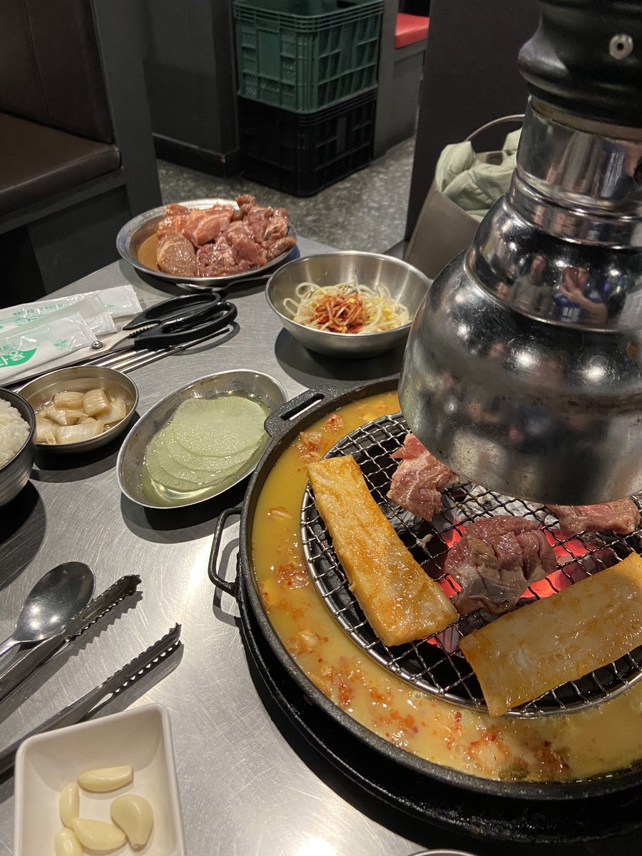 Axel 💤 tweet media