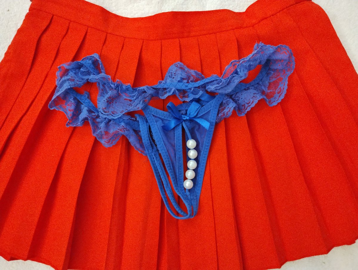 Deborah Vargas👠 tweet media