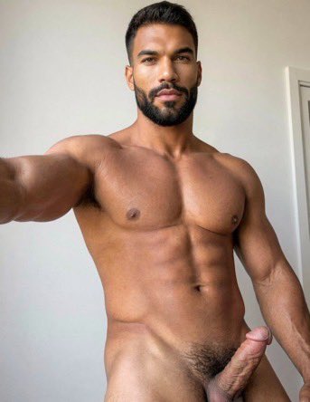 Your KING Viktor 👑🖤 tweet media