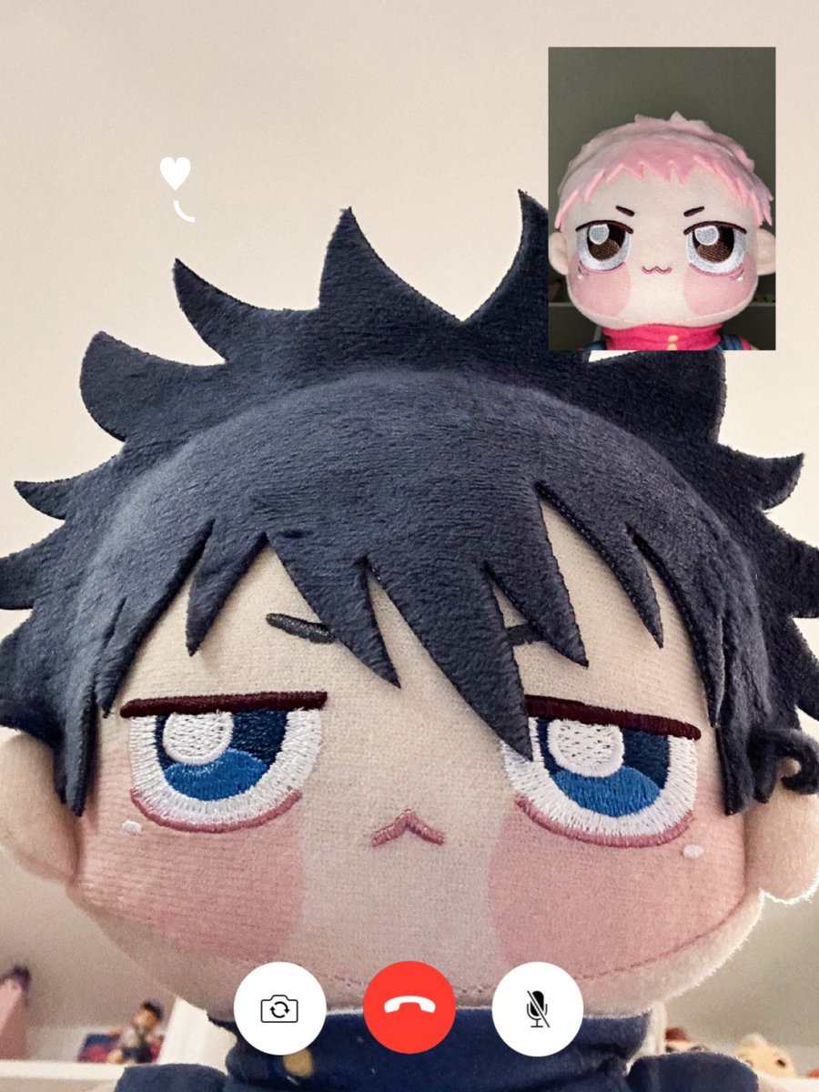 𝗽𝗼𝗲 ◞♥︎ tweet media