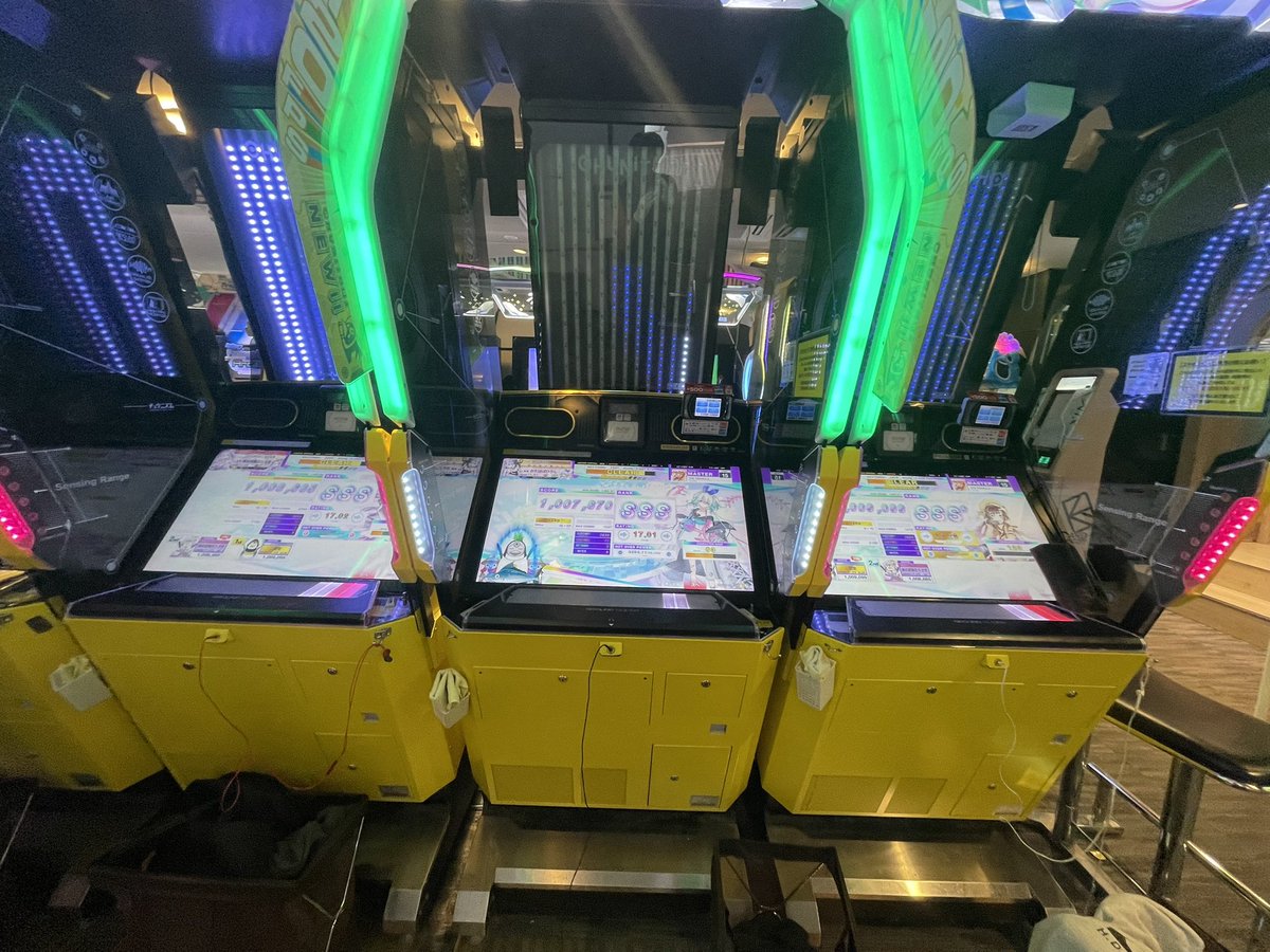 肩幅ひろし tweet media