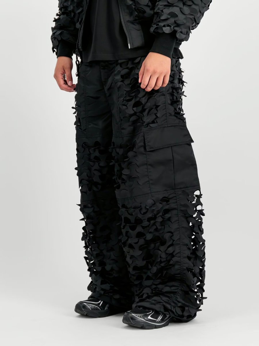 𝔭𝔬𝔢𝔩𝔩𝔩𝔩 tweet media