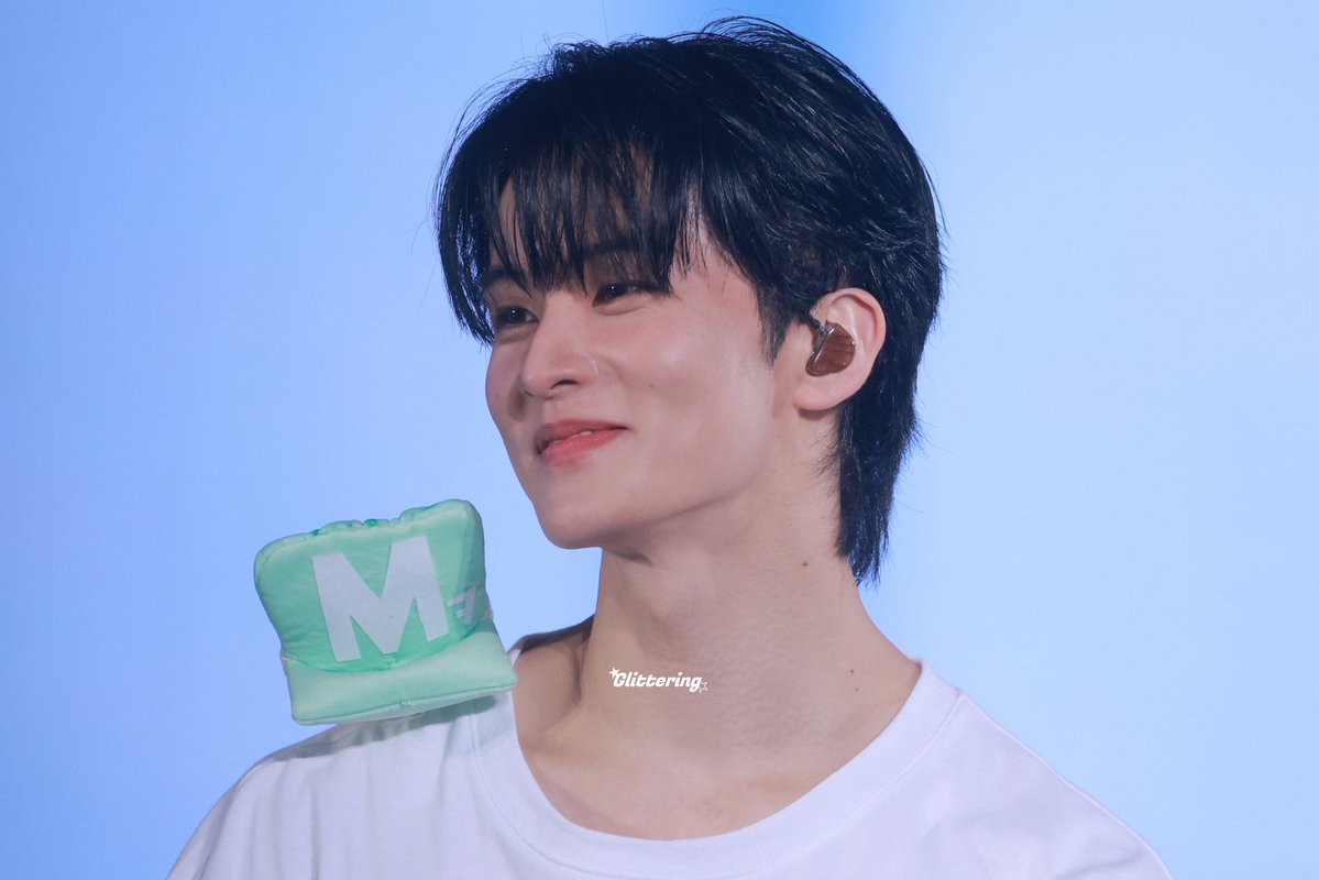 𝒆𝒓𝒊𝒔 🕊🐰 tweet media