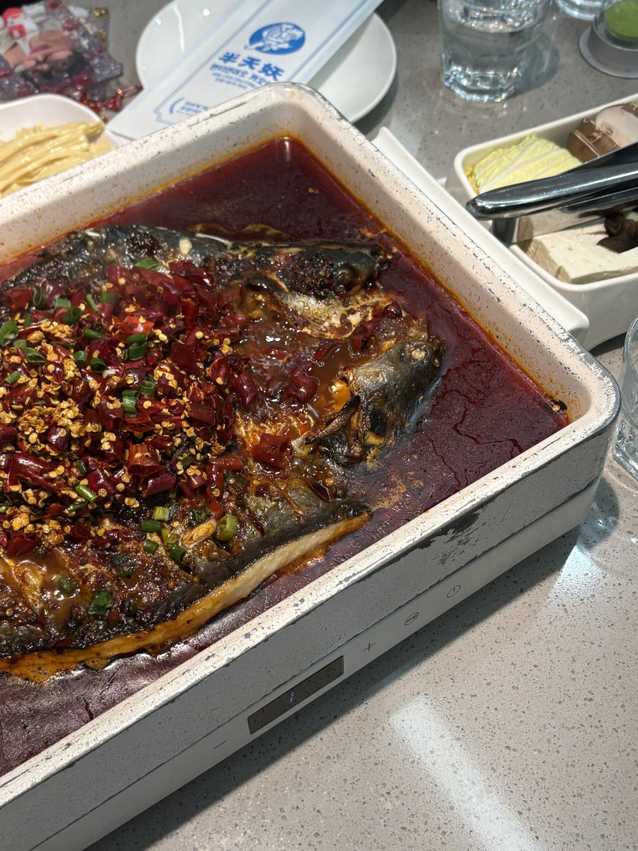 젤이 .. tweet media