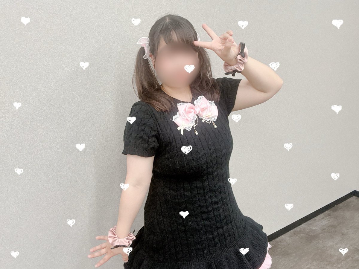 あかり tweet media