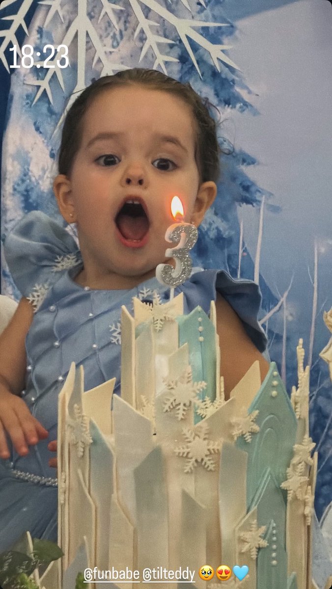 Portal funBABE tweet media