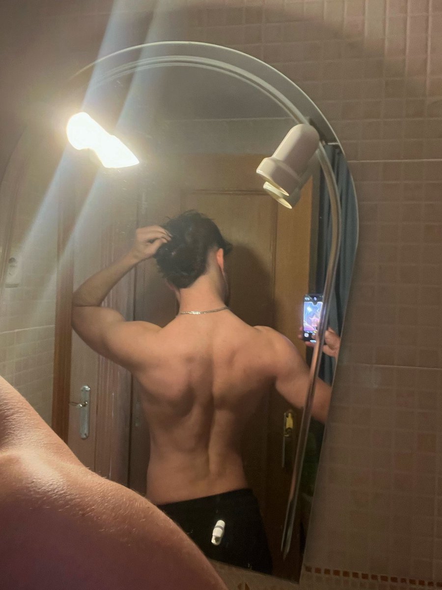 Víctor Guillén tweet media