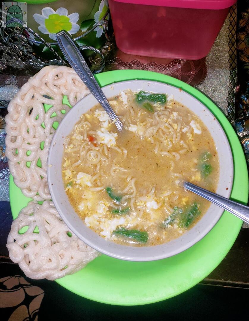 Tanyarlfes tweet media