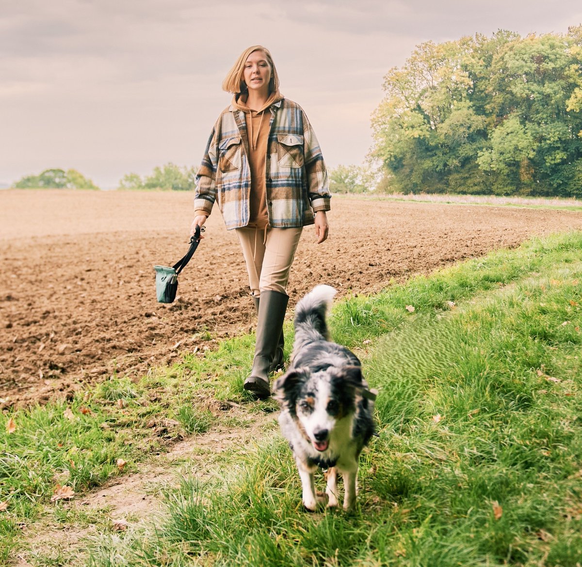 ProspectPet's tweet photo. Guided by simple, honest values—care for animals, respect for nature, and doing what’s right. Those farm-grown values still drive us today.🐾🌱 https://t.co/PiGsutDAvT